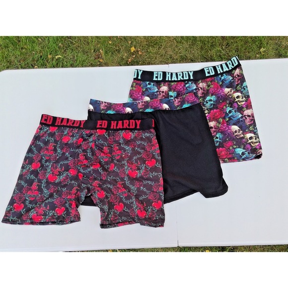 Ed Hardy Logo‎ Red Roses Heart Thorn Cotton Blend Front Pouch Boxers NWOT - Picture 5 of 5